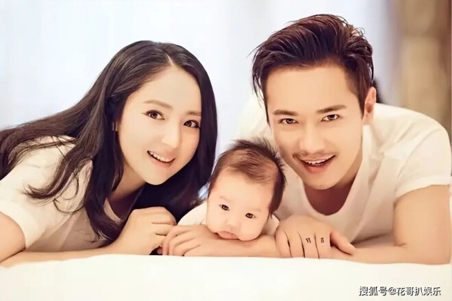佟丽娅董璇路人拍的生图曝光 网友：像两老巫婆（配图5）