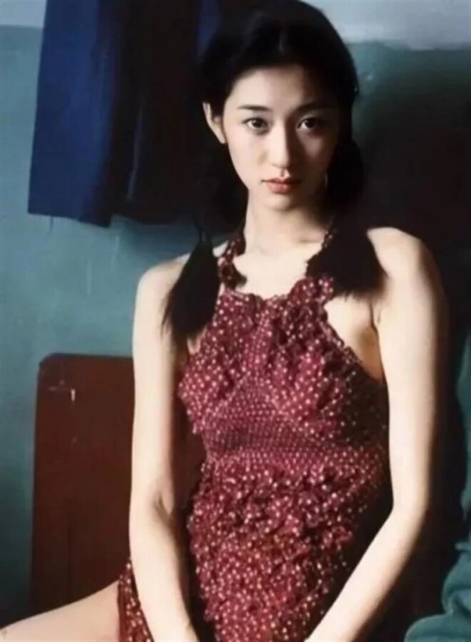 李小冉离婚后亮相脸惨白 她丁克11年有她的道理（配图10）