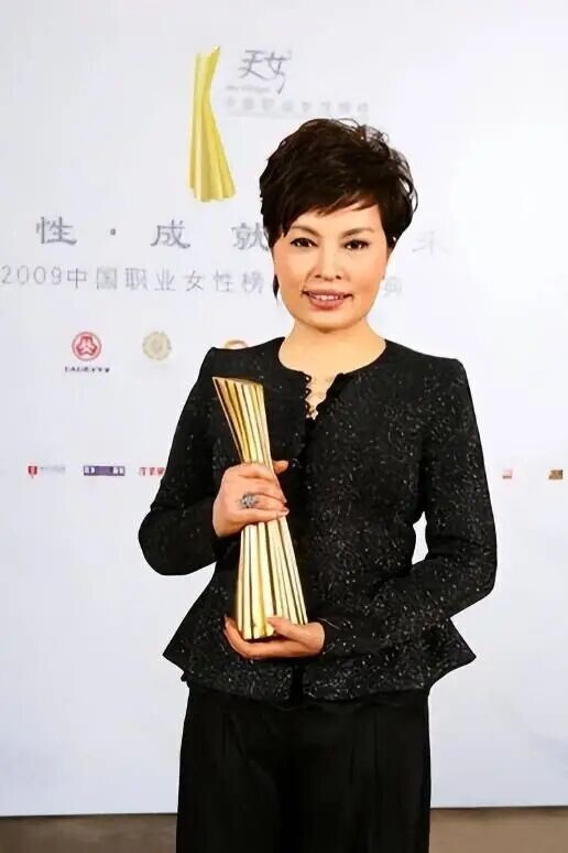 李瑞英：28年工作零失误 儿子坠楼是我一生的痛（配图19）