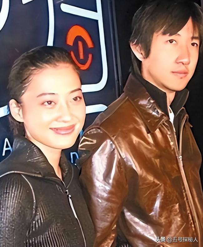 吃梅婷软饭 出轨李小冉遭断手断脚 他如今怎样了