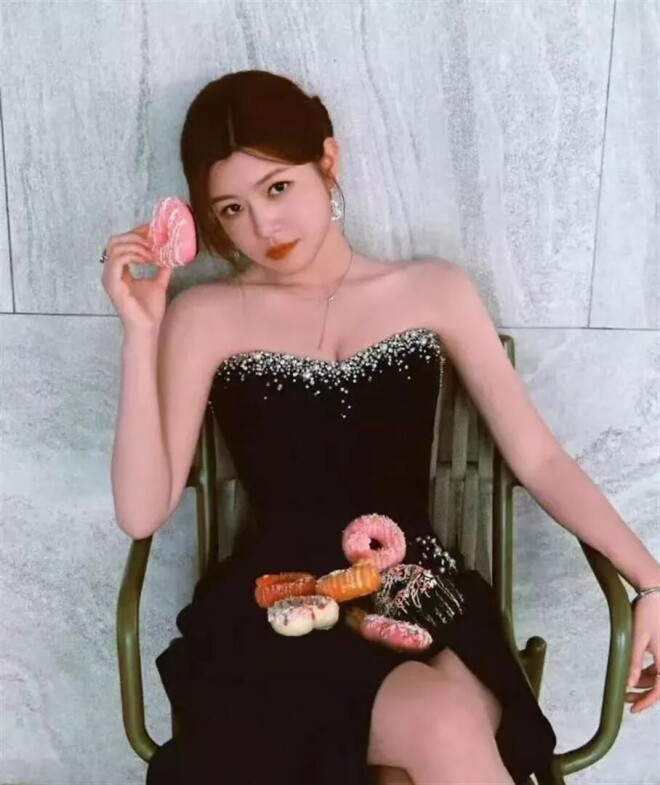 陈妍希现状：住北京豪宅 钱给姐姐管 亲妈帮带娃（配图6）