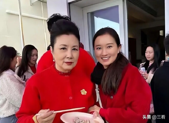 一个贪财一个好色 32岁女星嫁大40岁“老头”（配图11）