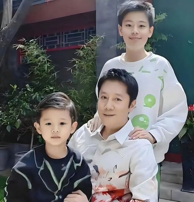 蔡国庆妻子秦娟曝光 家境优渥低调隐身（配图15）