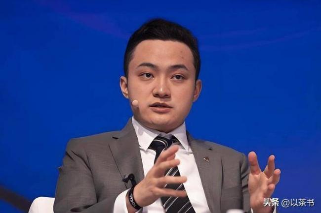 原来他们是孙宇晨父母，背景强大身份不一般