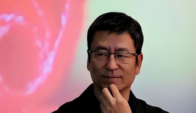 “央视一哥”白岩松被病痛折磨 坦言多次想不开（配图2）