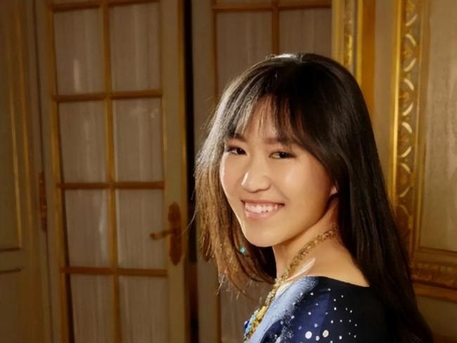 44 岁的陈婷，私下生活远比想象中更壕