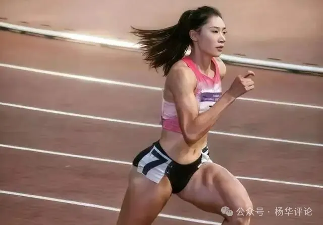 中国跨栏女神冲金，肌肉线条夸张被误判AI合成