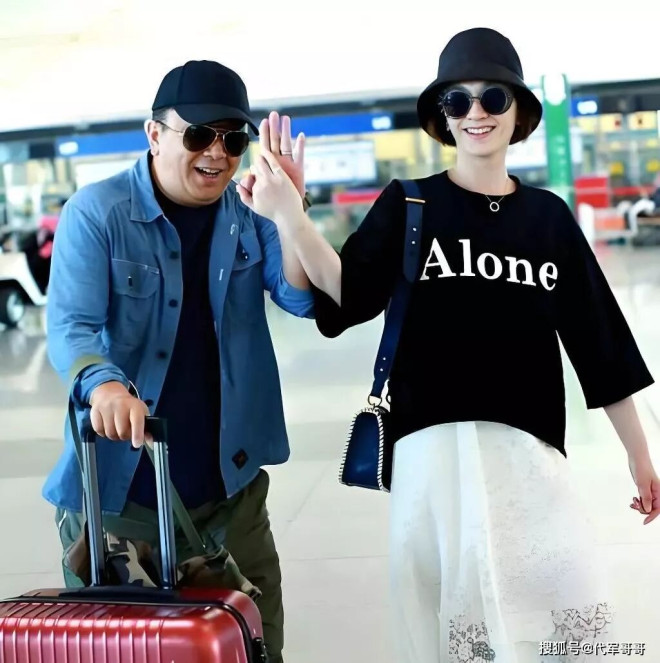 网曝李小冉徐佳宁离婚 11年婚姻无子女（配图4）
