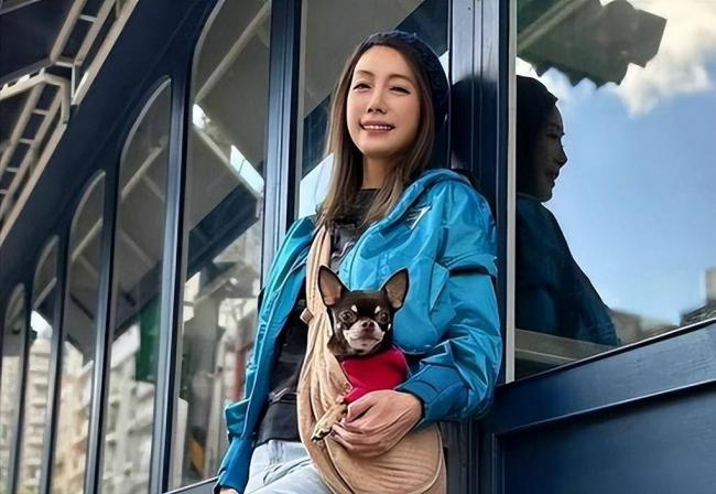 玩过14位男星 她47岁至今未婚无人敢娶