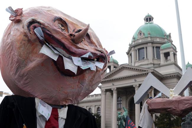 一带一路夺15人命：塞国10万人抗争强人武契奇