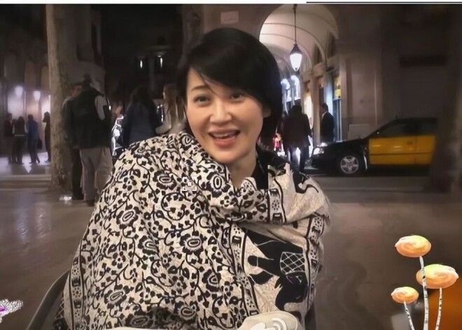 柯蓝说无儿无女是福报？6位童年女神不婚不育（配图20）