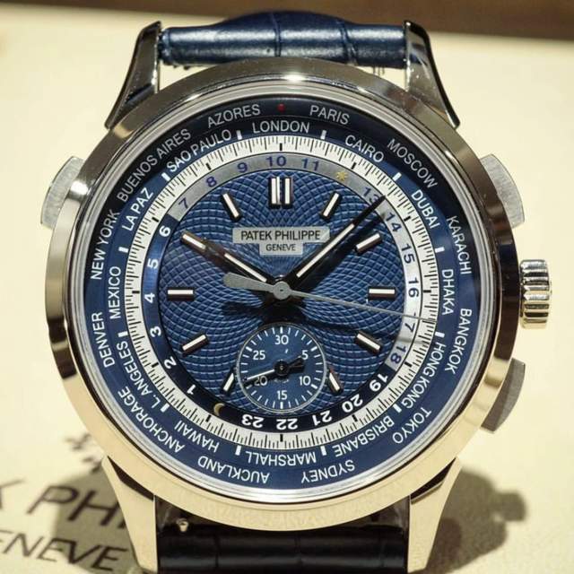 叙新领导人改名自封总统 出国高调戴百达翡丽