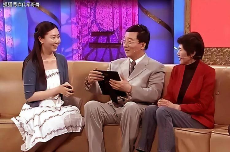 央视名嘴孙正平淡出幕后退休生活幸福平淡（配图2）