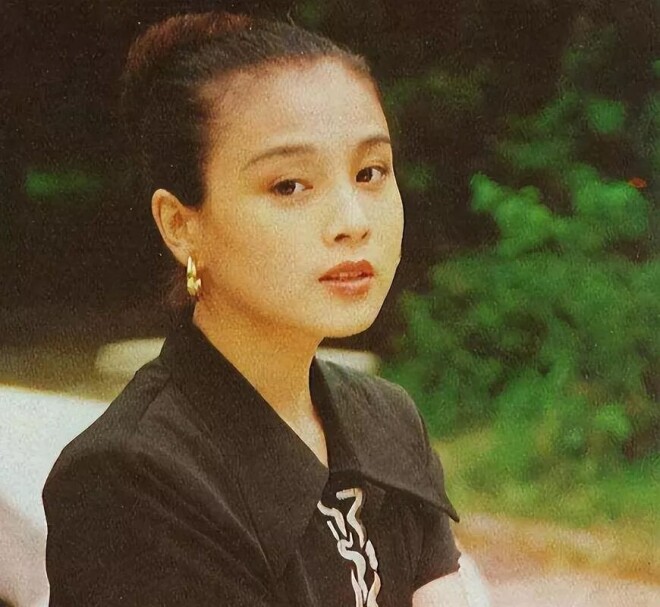 赵明明离婚27年不结婚 前夫再娶外交官（配图13）