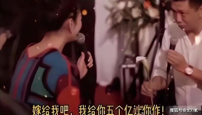 李小冉承认离婚！5个亿宠婚骗局曝光 11年婚姻（配图23）