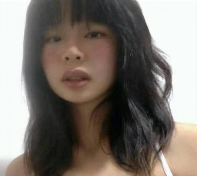 那个频出恨国言论的留学生许可馨，如今怎样了