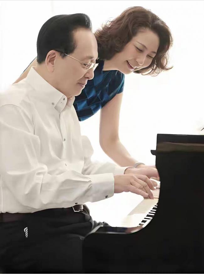《梁祝》作曲家陈钢辞世 他的父亲比他更有名