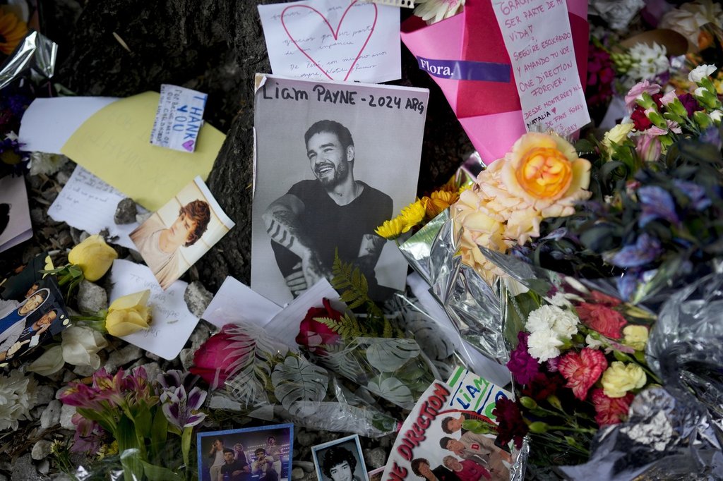利亚姆·佩恩（Liam Payne）死亡：5人被起诉中的3人撤销