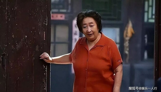 彭玉：丈夫走后她再嫁姐夫 女儿和外孙也是明星（配图4）