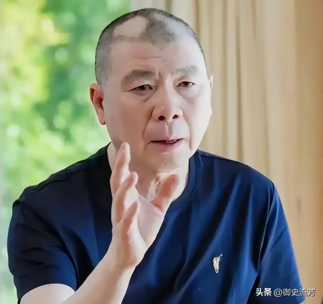 罕见，冯小刚终于说了一次软话