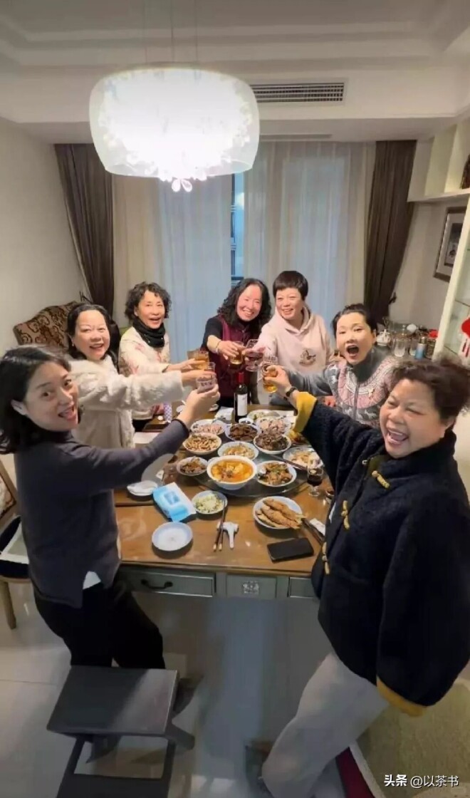 何赛飞病情令人揪心 与恩师之子离婚真相大白（配图11）