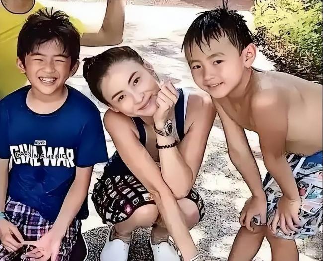 这才是真实的张柏芝，谢婷婷终于曝出猛料啦