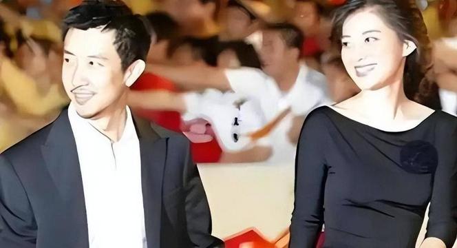 鄢颇近况曝光：曾与李小冉、梅婷两段情史的他，如今定居北京一个细节暴露为何幸福婚姻靠熬汤