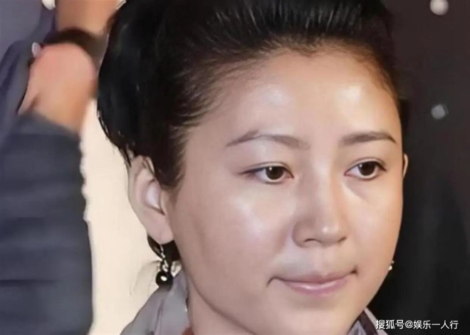 54岁王小丫罕见露面 和再婚丈夫在泉州低调丁克（配图4）