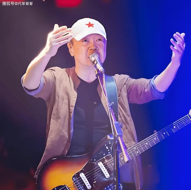 65岁摇滚教父崔健 曾和她未婚生女 今婚恋成谜