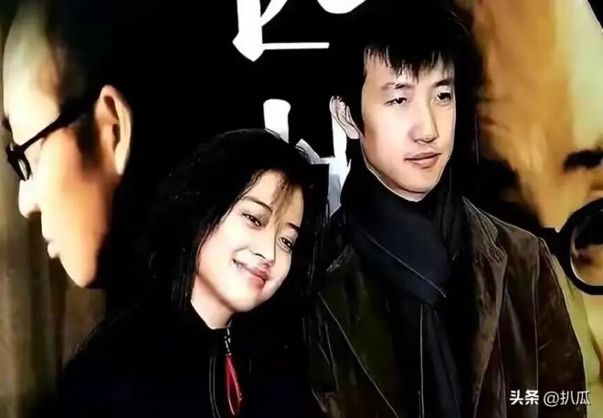 吃梅婷6年软饭为了李小冉被打 如今57岁现状唏嘘（配图17）