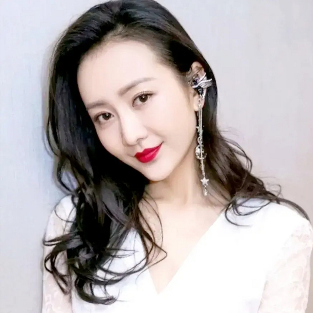 中国知名女星“去父留子” 炸了整个热搜
