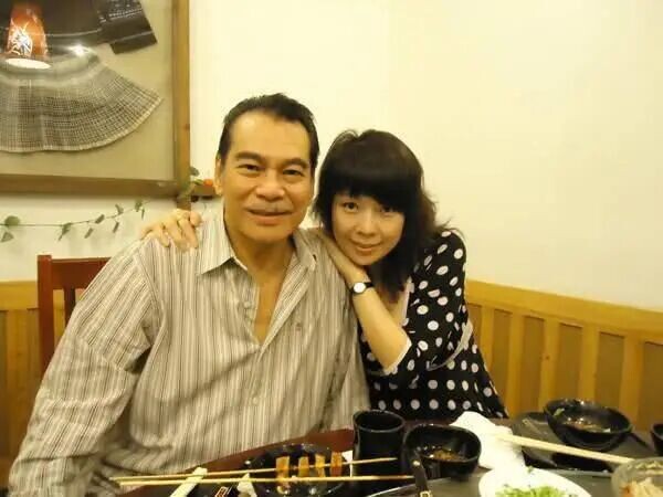 周星驰发文悼念 陈观泰四婚娶小30岁娇妻（配图5）