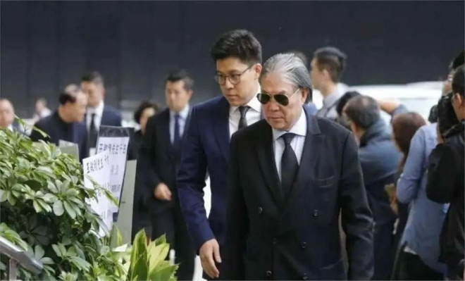 何超英本是天之骄女霍震霆白月光 缘何疯癫半生（配图31）