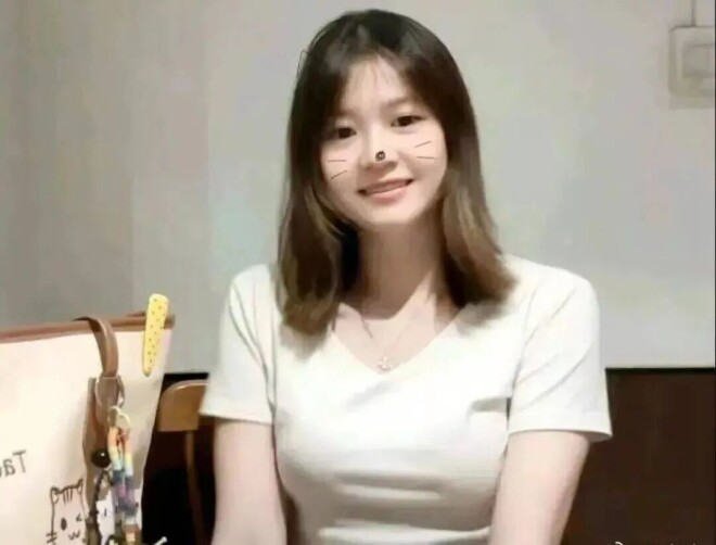 全红婵近照大变样！穿瑜伽裤跳舞 170cm留长发（配图3）
