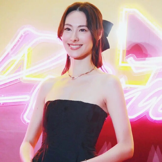 梁洛施亮相百花奖 她洗不去李泽楷前女友标签（配图5）