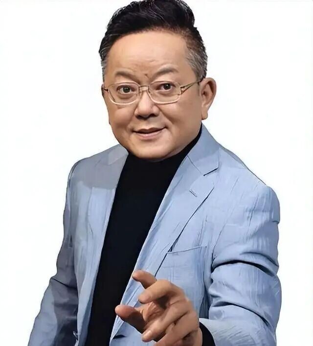 成方圆和王刚离婚25年 境遇变化惊人（配图4）