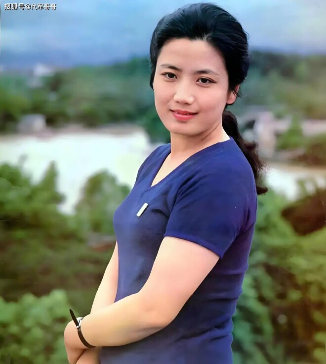 71岁李秀明近况曝光 再婚嫁给富商移居温哥华（配图2）