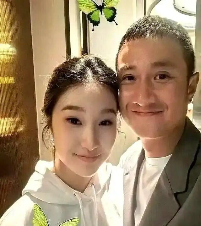 文章凤莉感情时间线已交往三年 女方酷似姚笛（配图2）