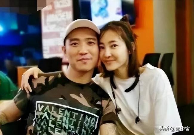 看到董卿王丽坤栽进致命大坑，女星都不找富豪了