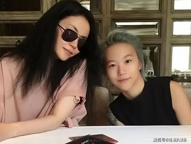 窦靖童宋妍霏约会被拍 宋妍霏已得到王菲认可（配图3）