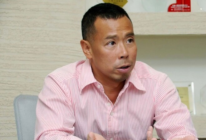 香港知名富商公开恋情 和同性爱人稳定恋爱19年（配图2）