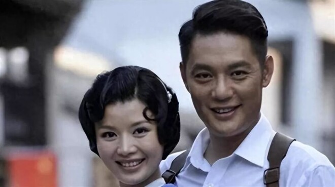 他放弃原配迎娶陈冠希前女友周丽淇 现在怎样（配图4）