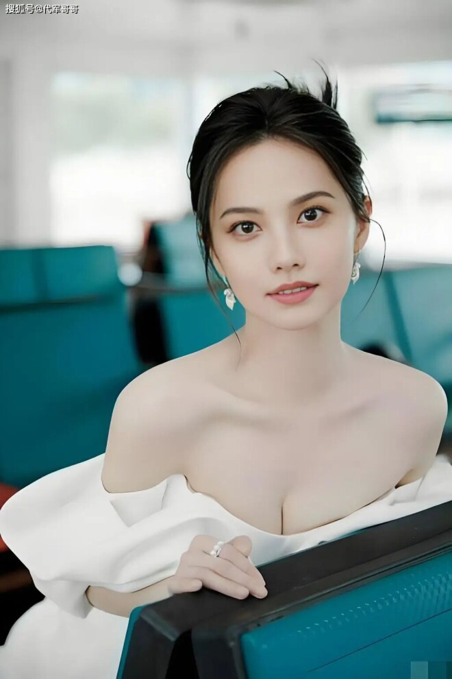 32岁姜珮瑶近况：与刘冬沁绯闻轰轰烈烈 如今（配图7）