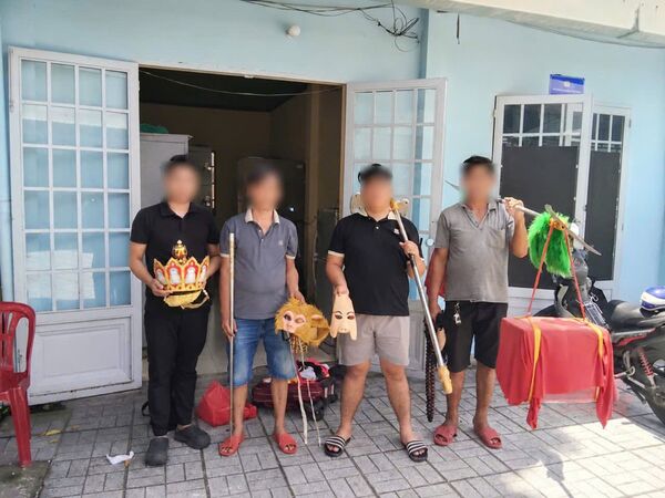越南街頭驚見「唐三藏取經」！師徒4人遭逮捕　真相曝光惹人鼻酸