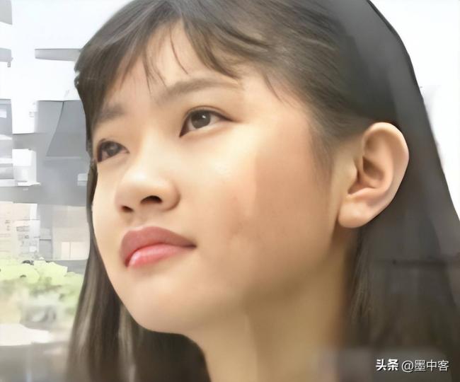 75岁姜昆近况曝光，47岁姜珊成他一生的痛