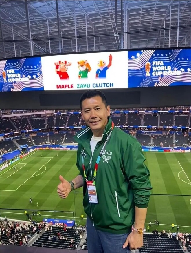52岁前国脚现状：在浙江当总经理 家人在北京（配图15）