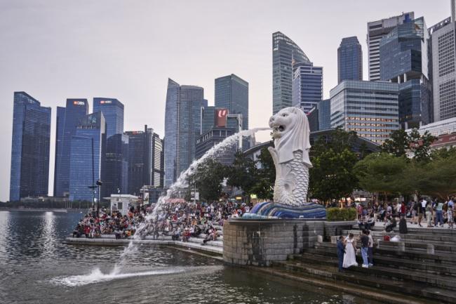 一桩丑闻过后，新加坡严审中国这群体进入