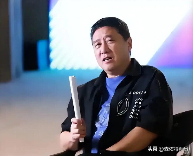 为娶小17岁的梅婷他抛下儿子与妻子离婚 如今（配图16）