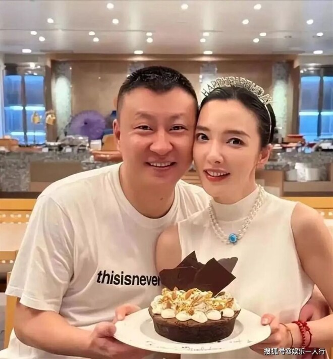 上海名嘴刘彦池：曾是王励勤恋人 两度嫁入豪门（配图5）