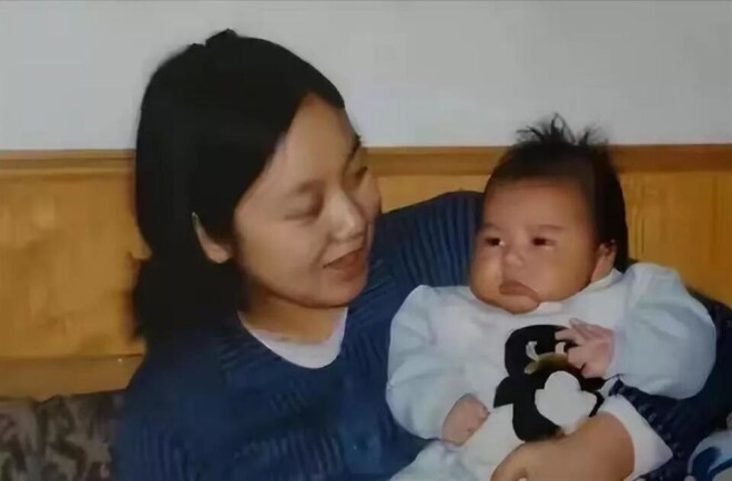 宁愿净身出户也要与闫妮离婚 邹伟现在怎么样了?（配图8）